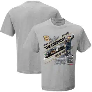 TYLER REDDICK ROAD AMERICA FIRST WIN TEE - Tyler Reddick wins his first NASCAR Cup Series race at Road America! Order your t-shirt now!
Details:


 	Material: 100% Pre-shrunk Cotton
 	Color: Grey
 	Screen print graphics