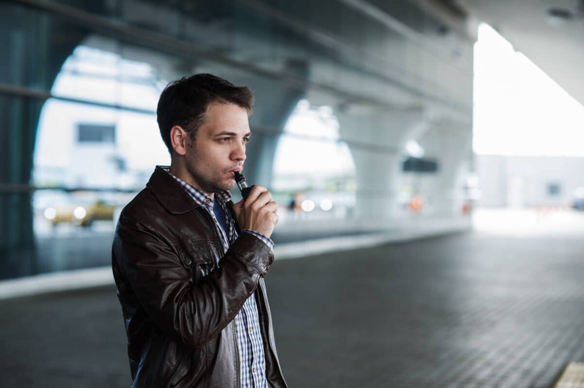 Traveling with Delta 8 Flying with Delta 8 Vape Pens Tips