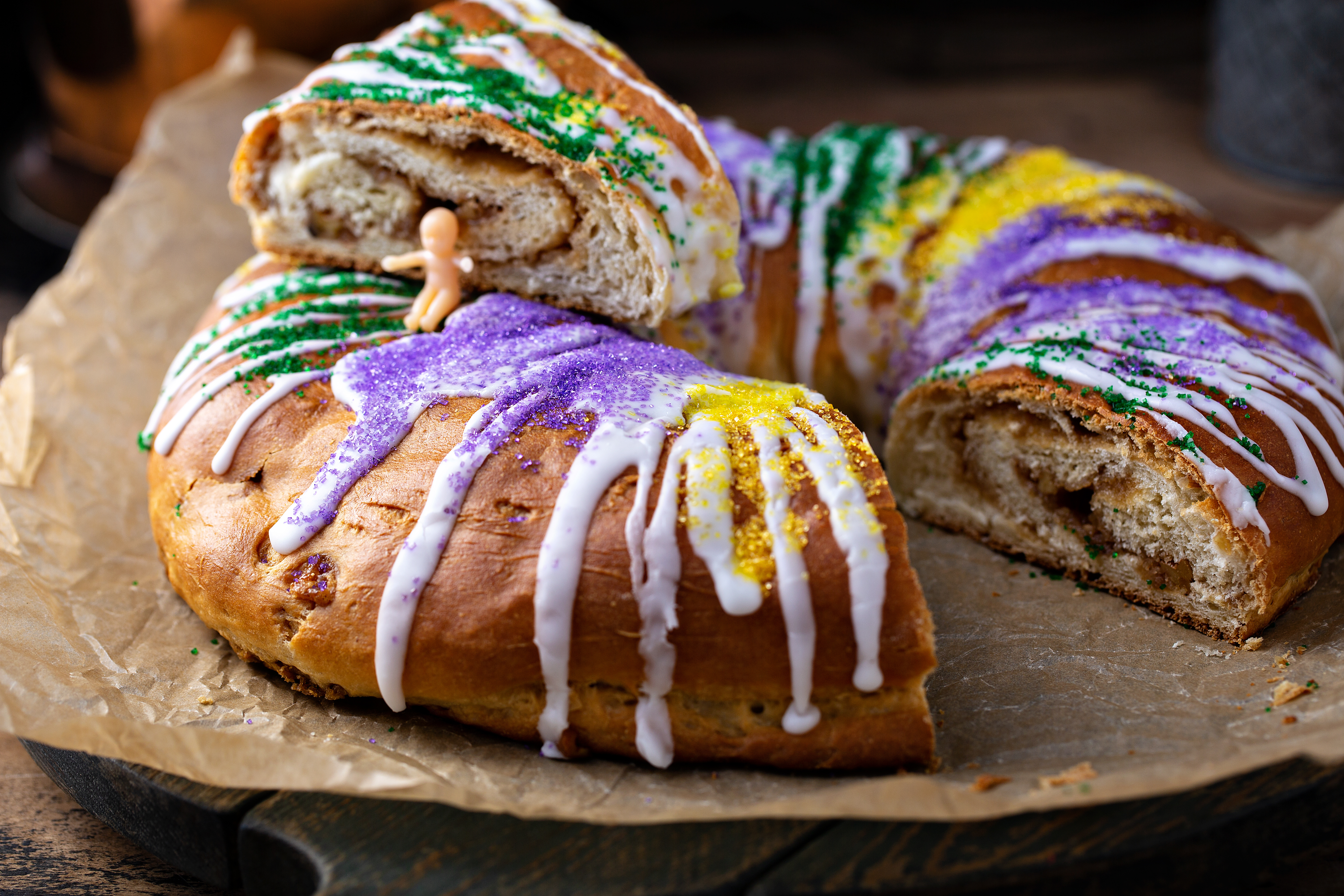Mardi Gras and THC Gummies: The Carnival Experience