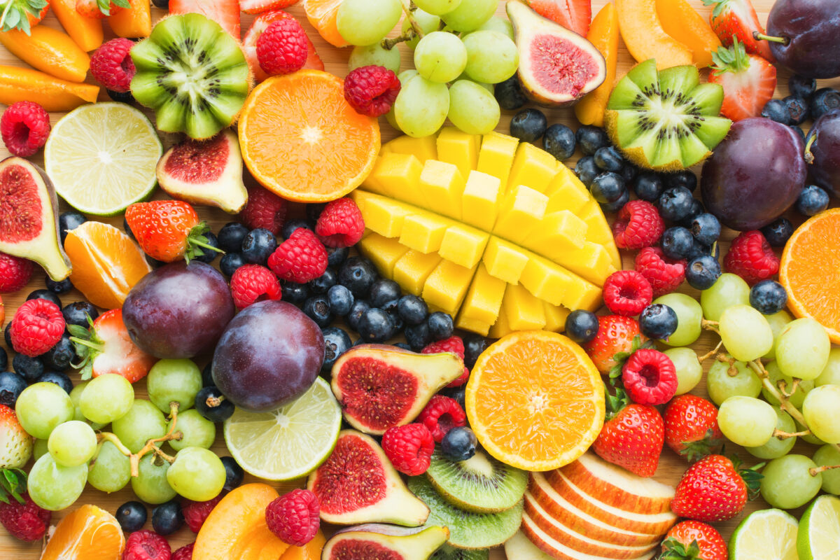 What Are the Healthiest Snacks to Eat With THC Gummies?